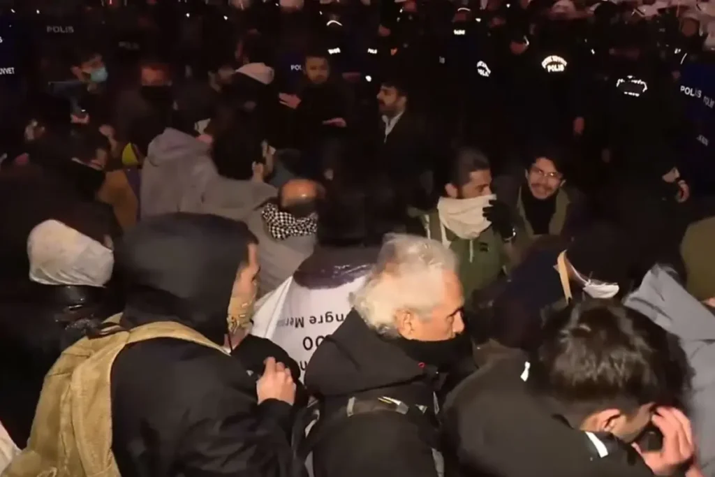 Saraçhane’de tansiyon yükseldi! Yaralılar var
