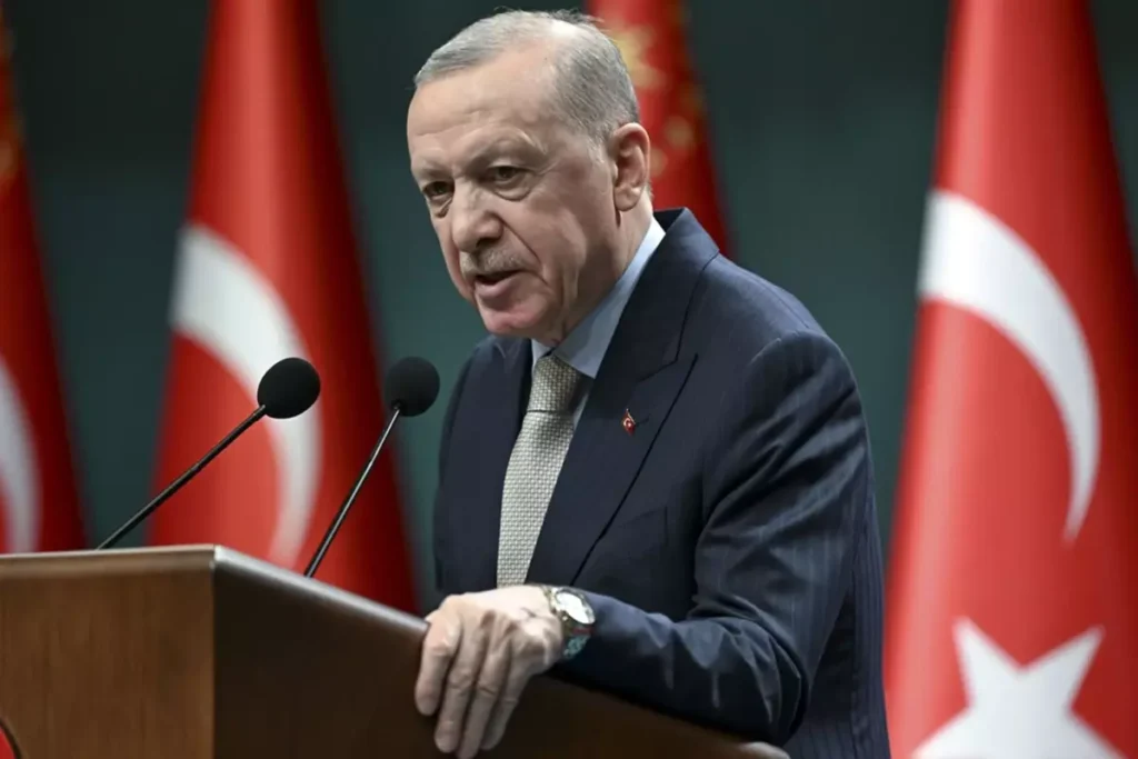 Gençlerle buluşan Erdoğan’dan çok sert ‘sokak terörü’ mesajı