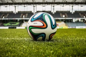 Kaleciler yandı! Futbola tam 7 yeni kural geldi