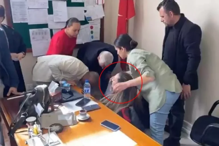 ‘Başörtüsü’ krizinin büyüdüğü okulda müdür baygınlık geçirdi