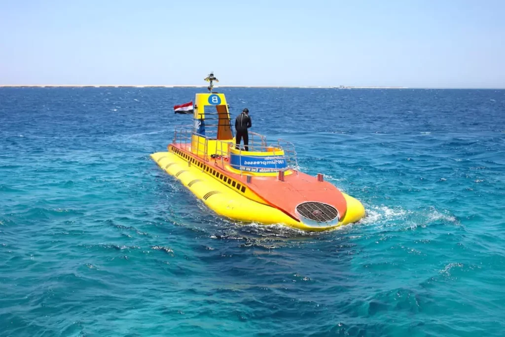 Kızıldeniz’de facia! Denizaltı battı, çok sayıda ölü var