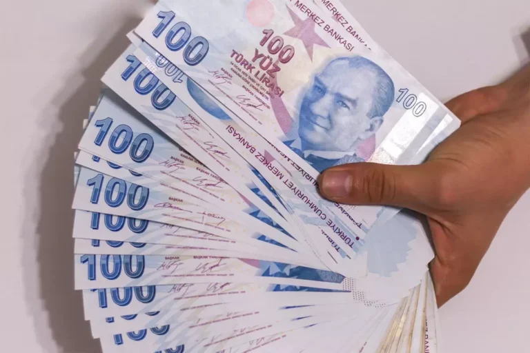 Memur emeklilerine çifte müjde
