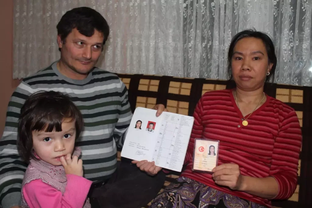 11 yıldır boşanmak için Tayvanlı eşini arıyor