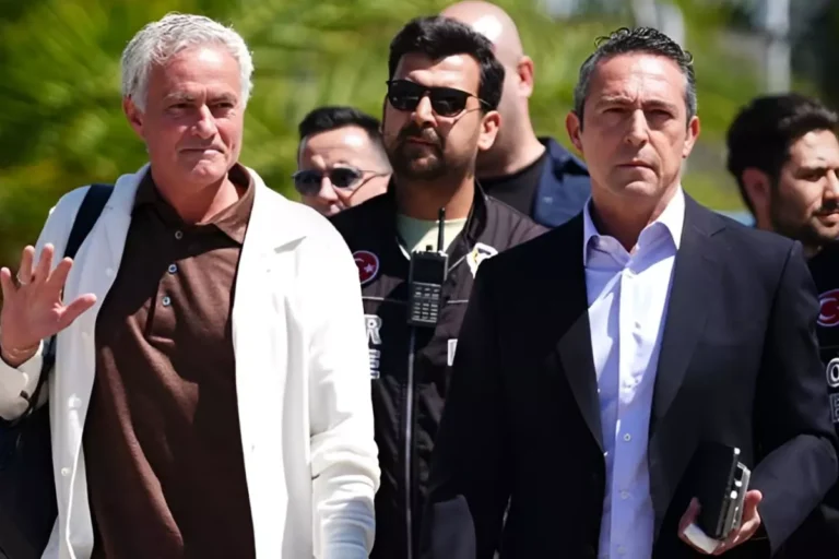 Ali Koç ve yönetim toplandı! İşte kalemi kırılan ilk isimler