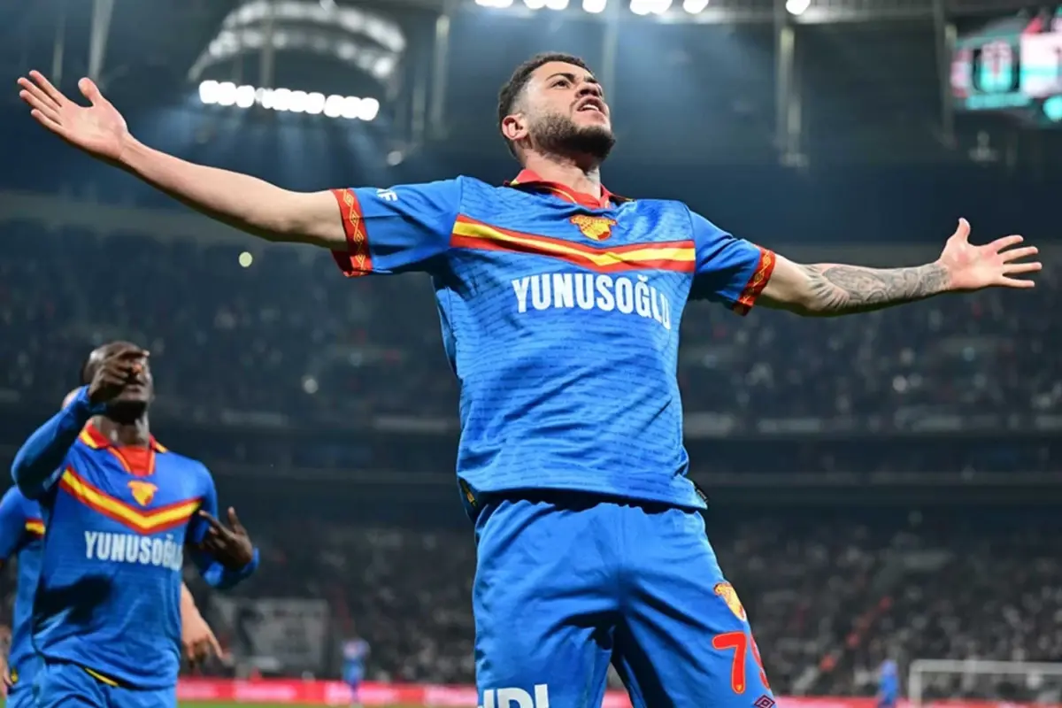 Beşiktaş’ı 3-1 yenen Göztepe, Ziraat Türkiye Kupası’nda yarı finale yükseldi