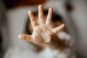 Cami tuvaletinde çocuğa cinsel istismar! Sanığın savunması çıldırttı