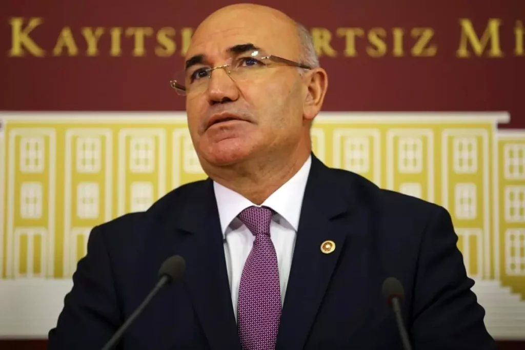 Tanal yapay zekaya tweet yazdırmak istedi, yaptığı yanlışla güldürdü