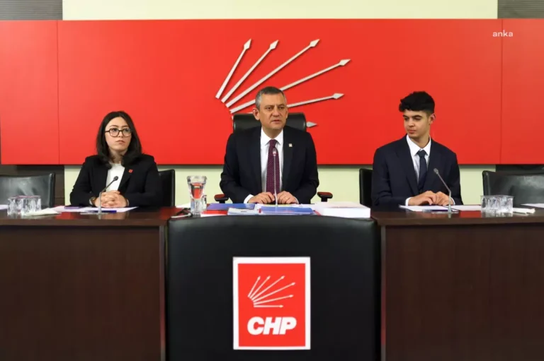 2 gün önce tahliye edilen Berkay Gezgin göreve başladı