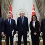 Merakla beklenen görüşme Beştepe’de başladı! İşte ilk kareler