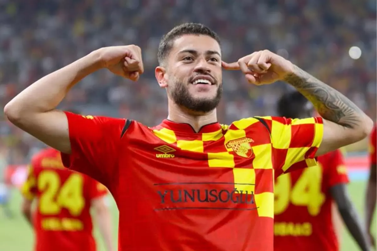 Romulo’ya göz diktiler! Dünya devi peşinde