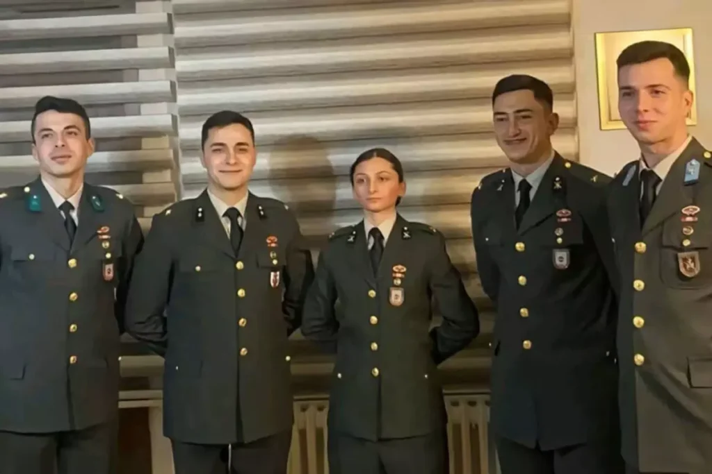 İhraç edilen teğmenler yüklü tazminatla karşı karşıya! İşte rakam