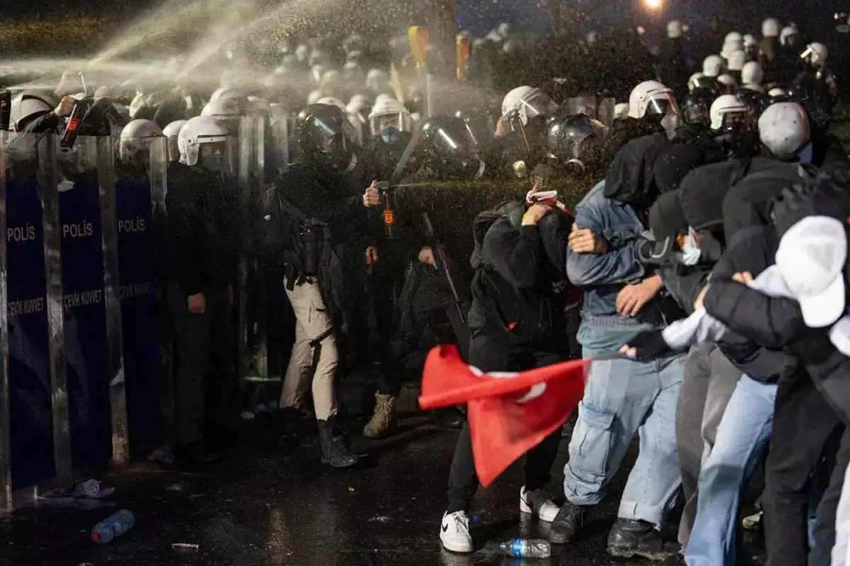 İBB protestoları sonrası tutuklanan gençlerle ilgili yeni gelişme