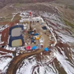 Rusların günlük 5 ton petrol çıkardığı bölgede sondaj başladı