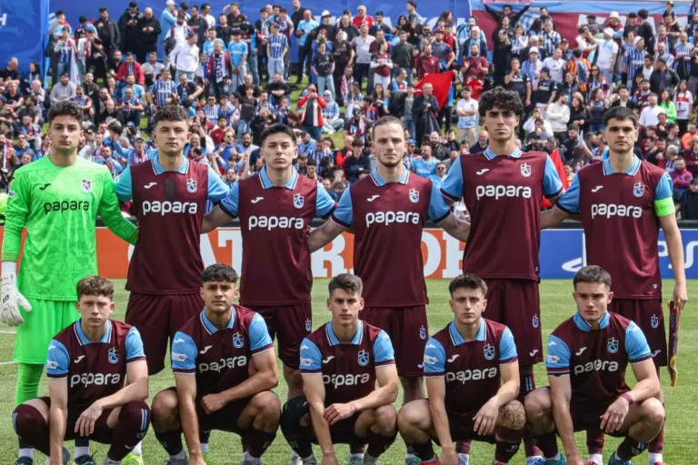 Trabzonspor’un gençleri Türk futbolunda bir ilki başardı